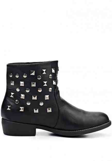 Černé kotníkové boty se cvočky Timeless Velikost: 36