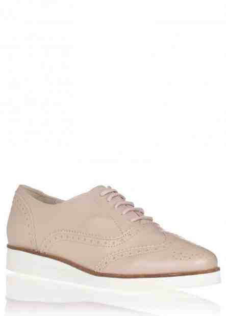 Maria Jaén Béžové kožené boty na bílé podrážce María Jaén Velikost: 36