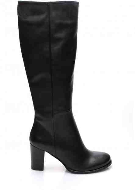 V&amp;C Calzature Černé italské kožené kozačky na podpatku V&amp;C Velikost: 37