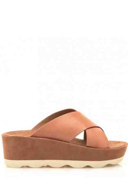 Hnědé pantofle na vysoké podrážce Maria Mare Velikost: 36