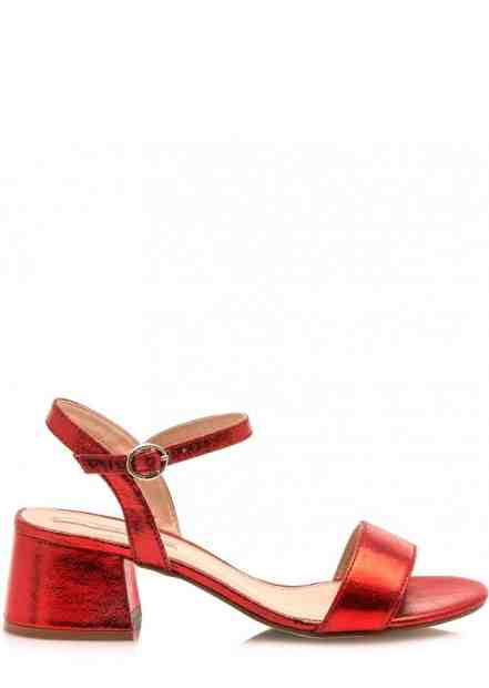 Červené sandálky s šírokým podpatkem MTNG Velikost: 36