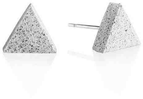 Gravelli Peckové náušnice z betonu Triangle GJEWNAG003UN + 2 měsíce na vrácení zboží