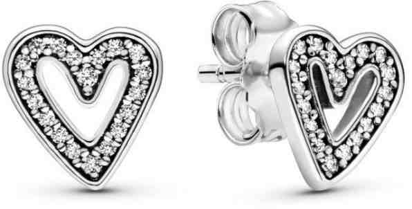 Pandora Stříbrné náušnice třpytivá srdce 298685C01 + 2 měsíce na vrácení zboží
