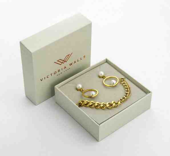 Victoria Walls Souprava náušnic a náramku VS1086G + 2 měsíce na vrácení zboží