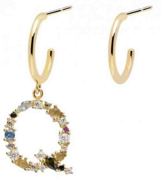 PDPAOLA Pozlacené asymetrické náušnice písmeno "Q" AR01-267-U + 2 měsíce na vrácení zboží