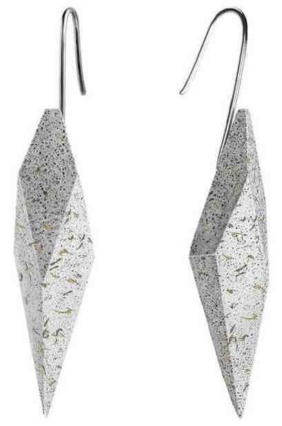 Gravelli Visací náušnice z betonu Wally Fragments Edition zlatá/šedá GJEWFBG006UN + 2 měsíce na vrácení zboží