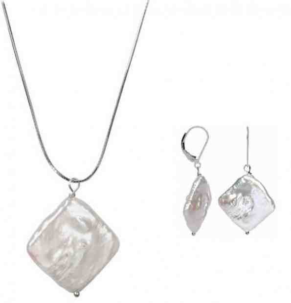 JwL Luxury Pearls Zvýhodněná souprava šperků JL0391 a JL0392 + 2 měsíce na vrácení zboží